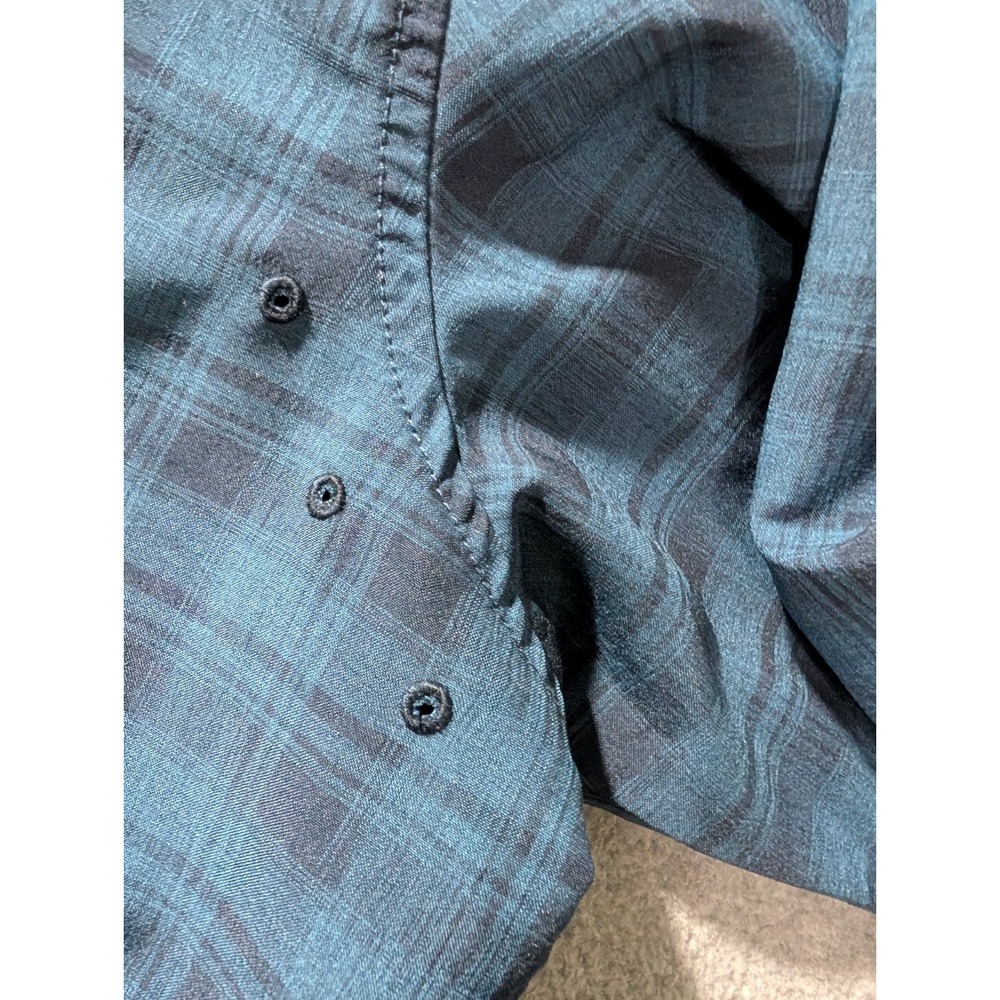 Orvis Shadow Plaid Shirt XL Blue Short Sleeve Vent Fishing Travel - Picture 4 of 10